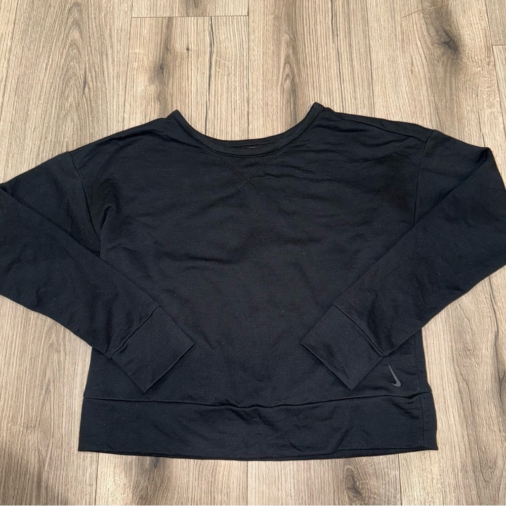 Nike Black Crewneck Sweatshirt